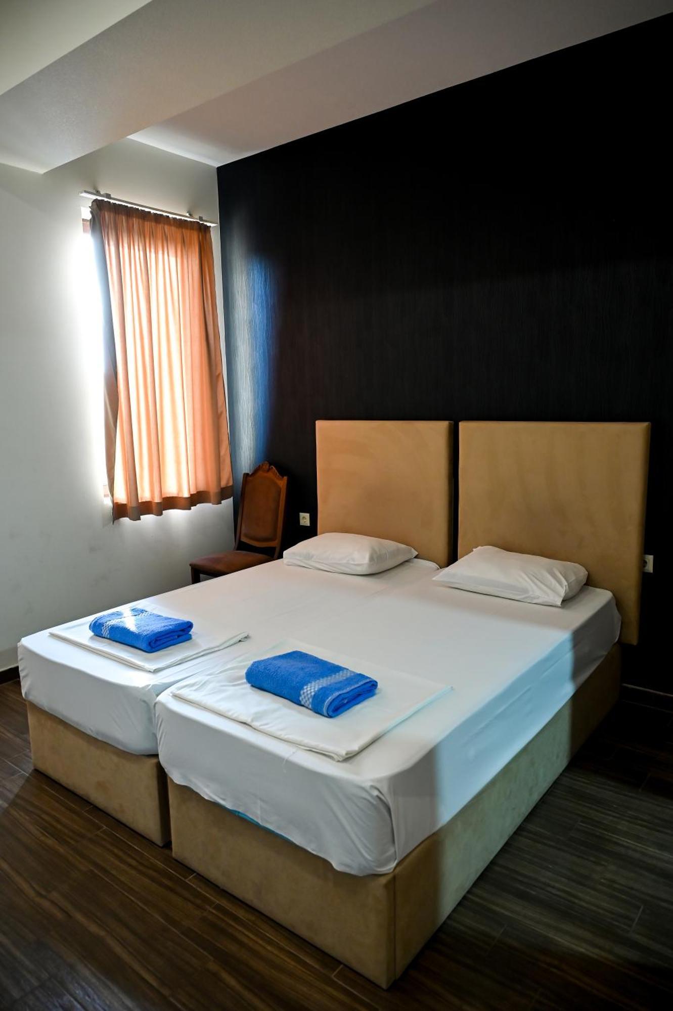 Starhostel Кутаиси Екстериор снимка