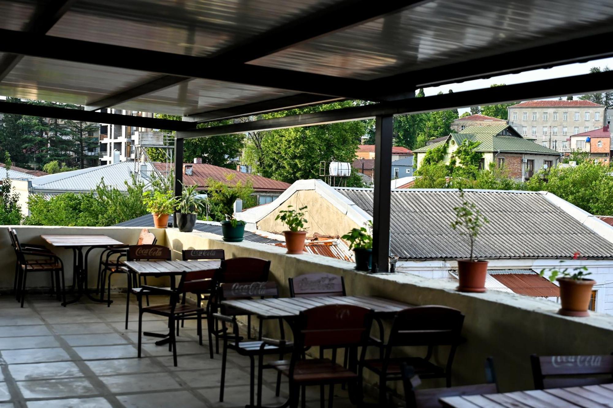 Starhostel Кутаиси Екстериор снимка