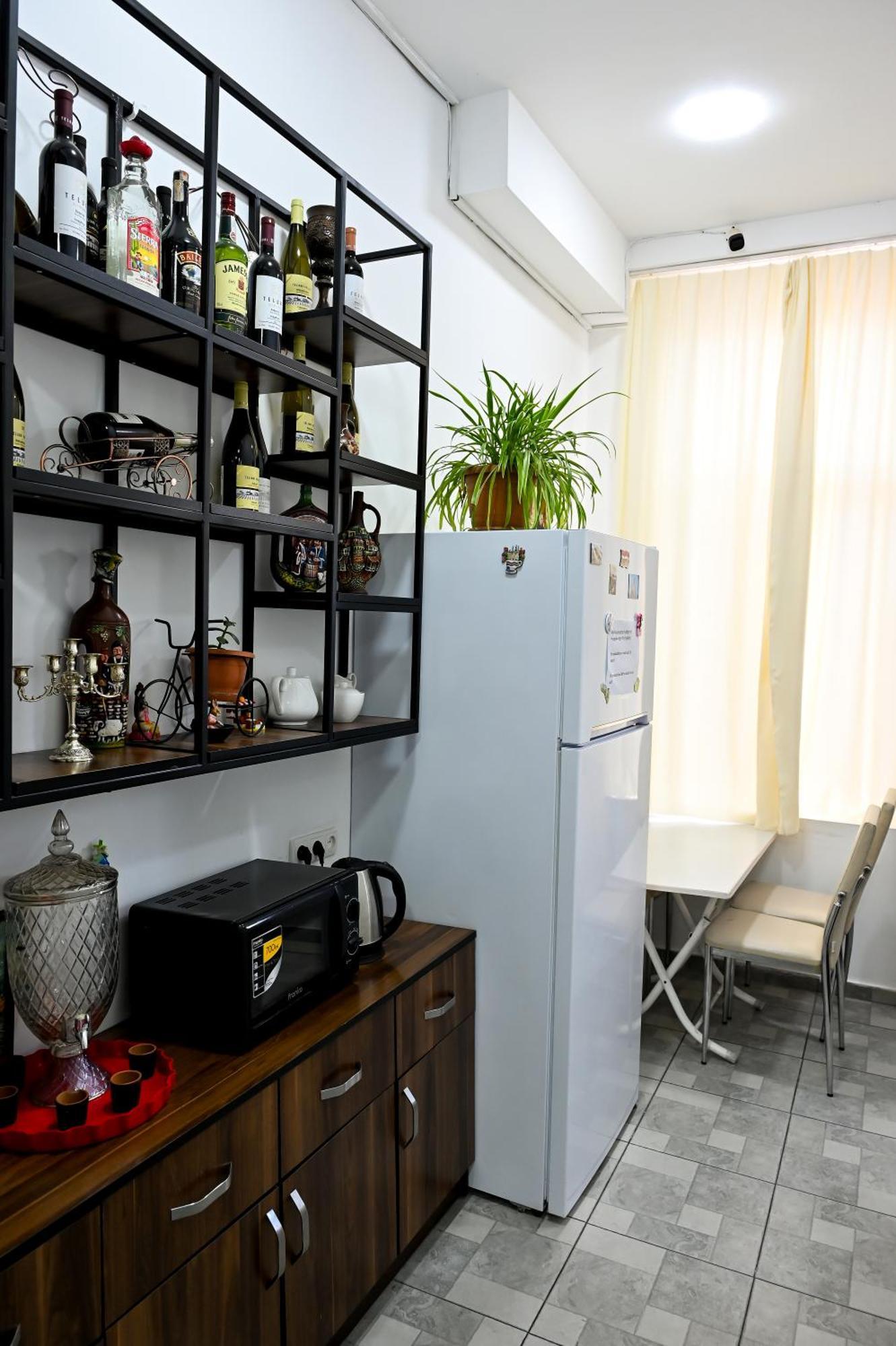 Starhostel Кутаиси Екстериор снимка