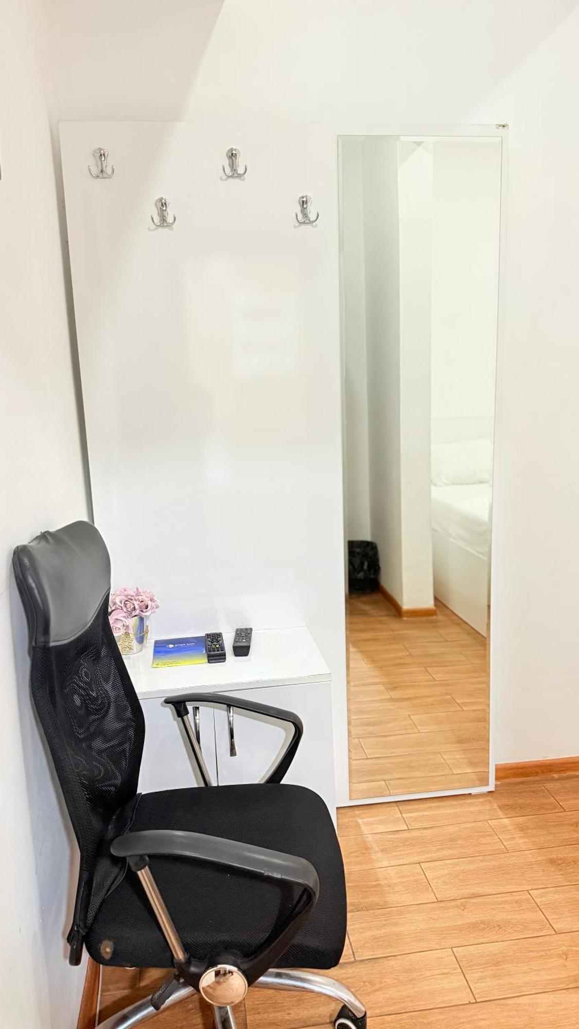 Starhostel Кутаиси Екстериор снимка