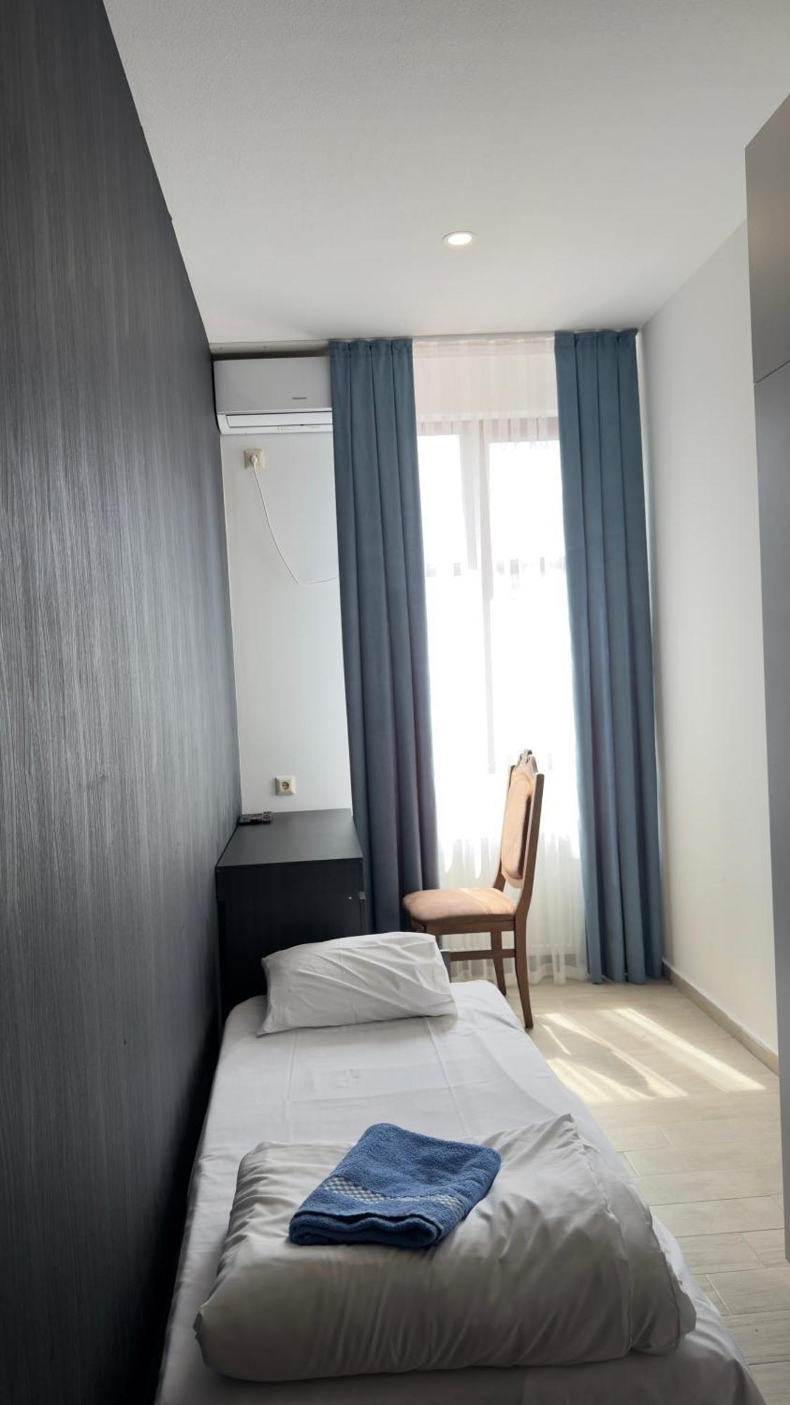 Starhostel Кутаиси Екстериор снимка