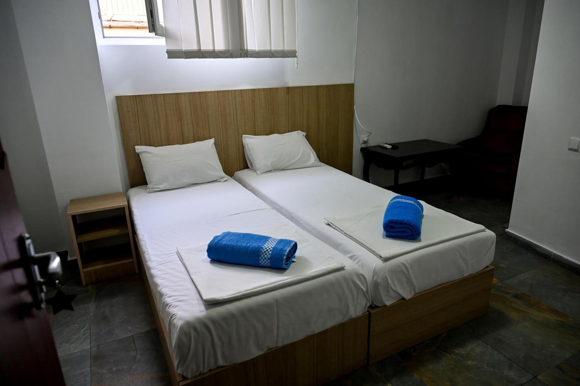 Starhostel Кутаиси Екстериор снимка